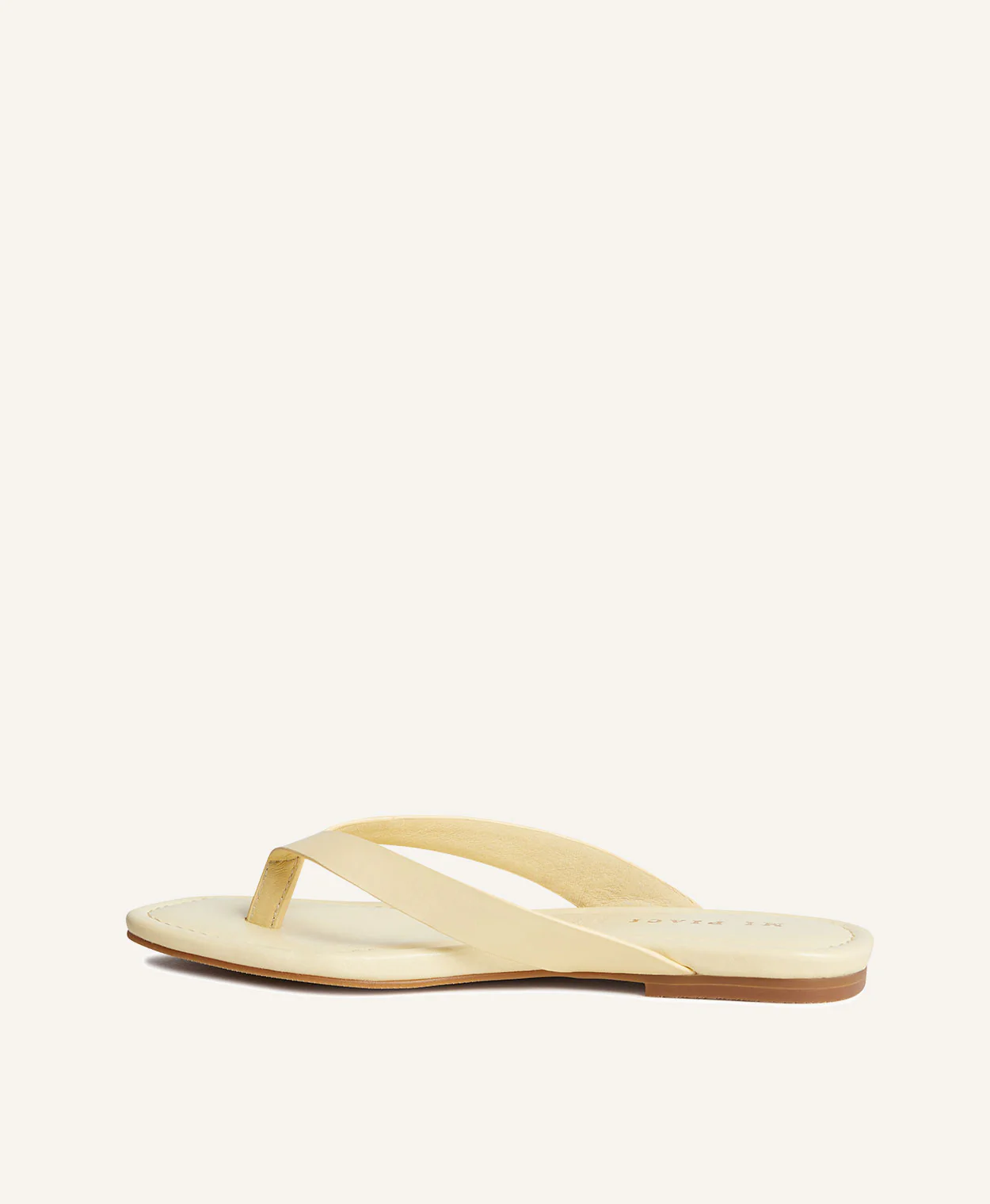 Ali Sandal - Image 5