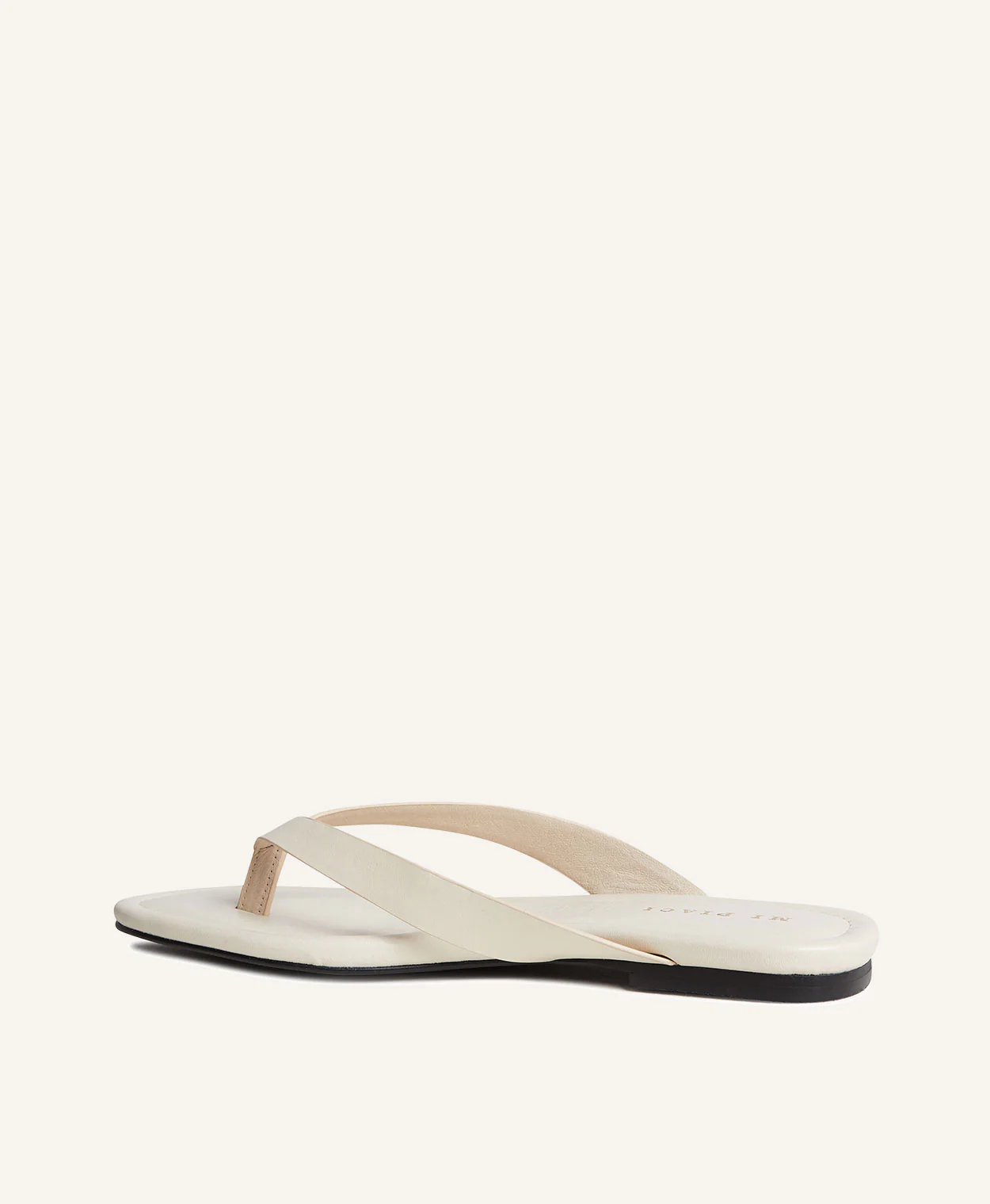 Ali Sandal - Image 5