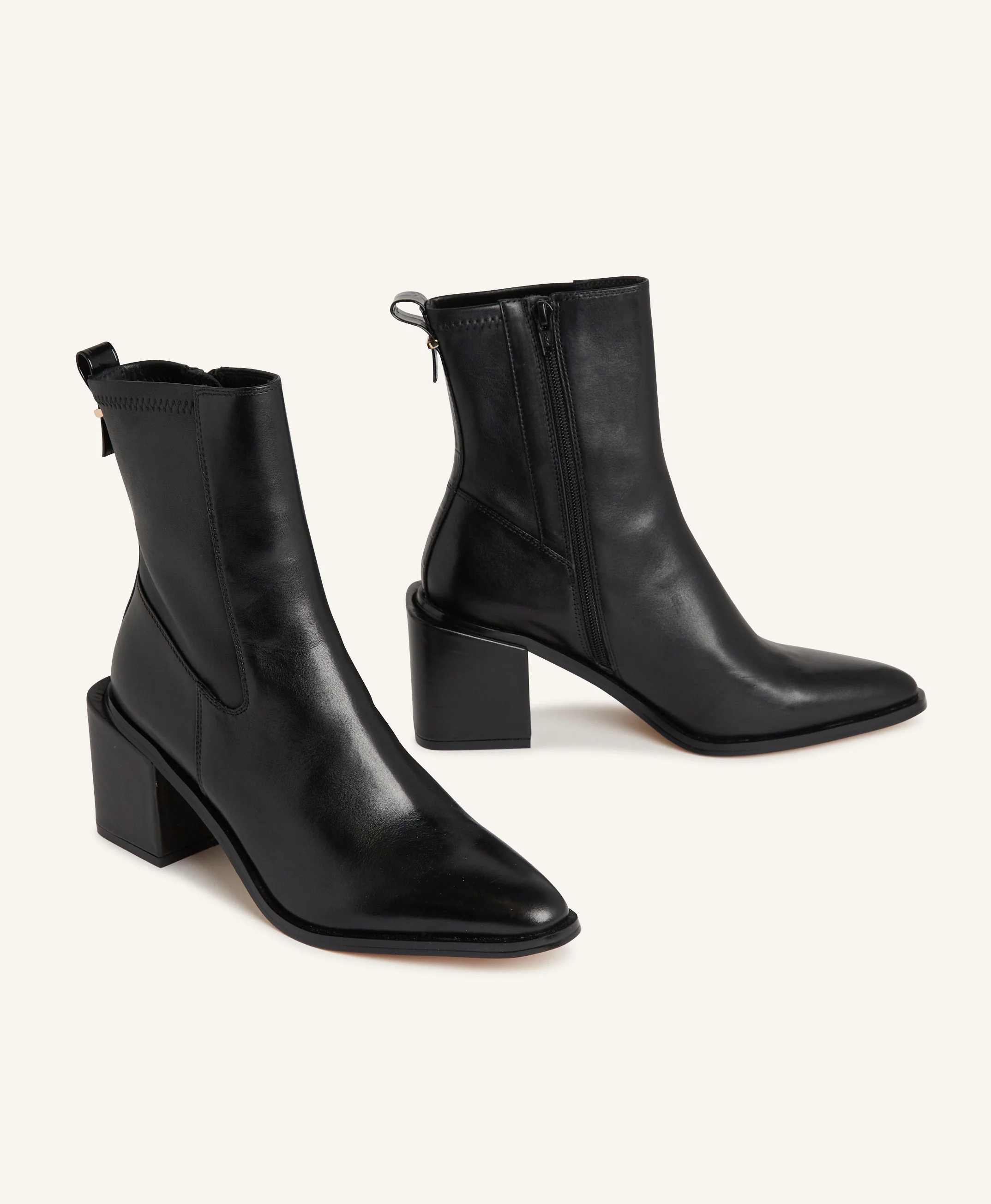 Alma Ankle Boot - Image 5