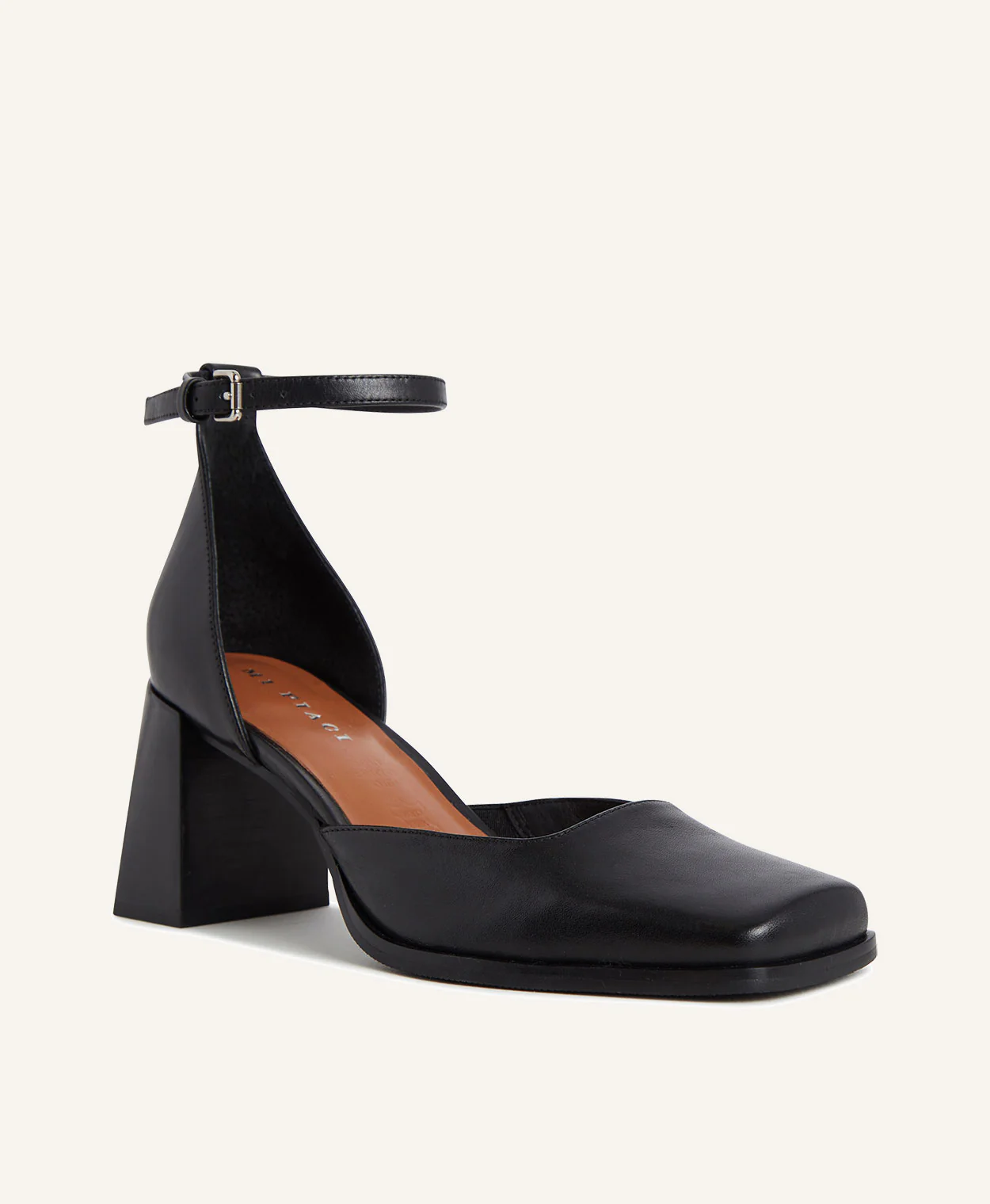 Anna Heel - Image 3
