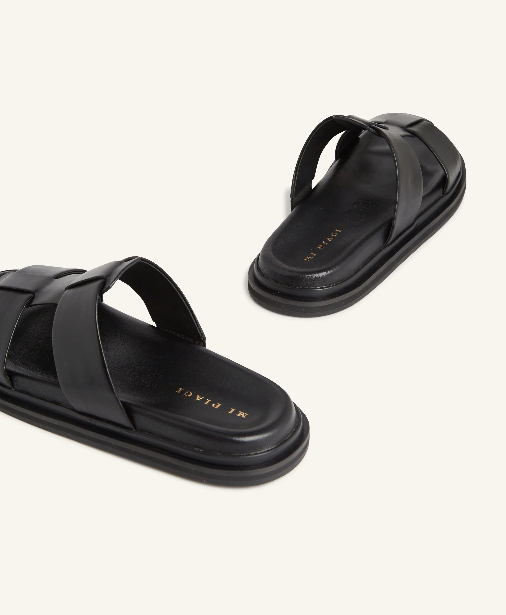 Claudia Slide - Image 6