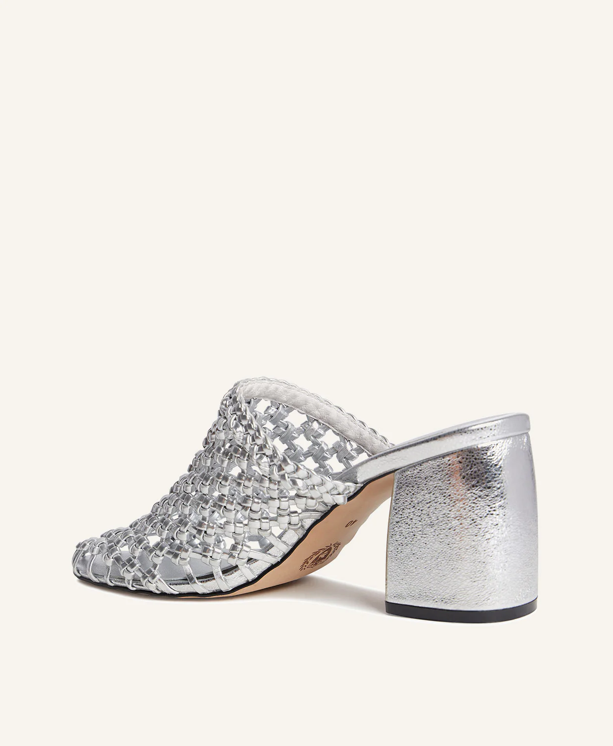 Cynthia Heel - Image 6