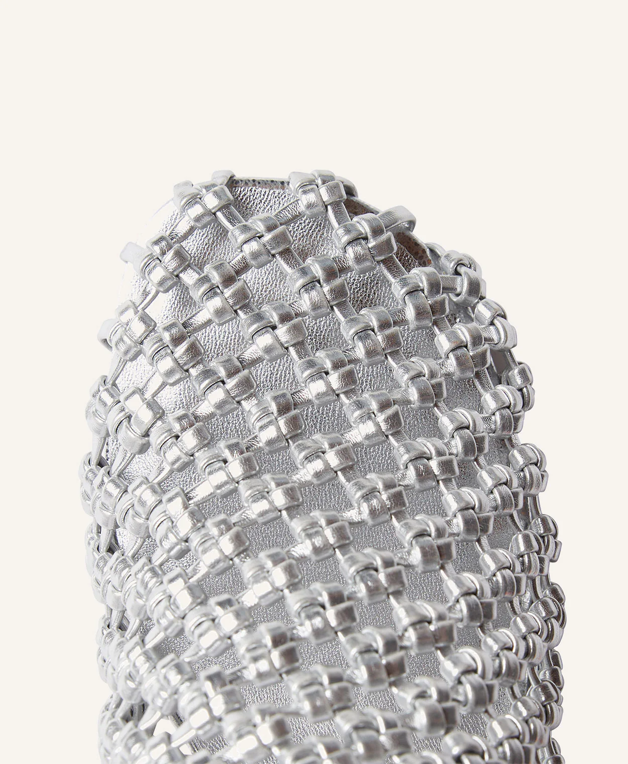 Cynthia Heel - Image 7