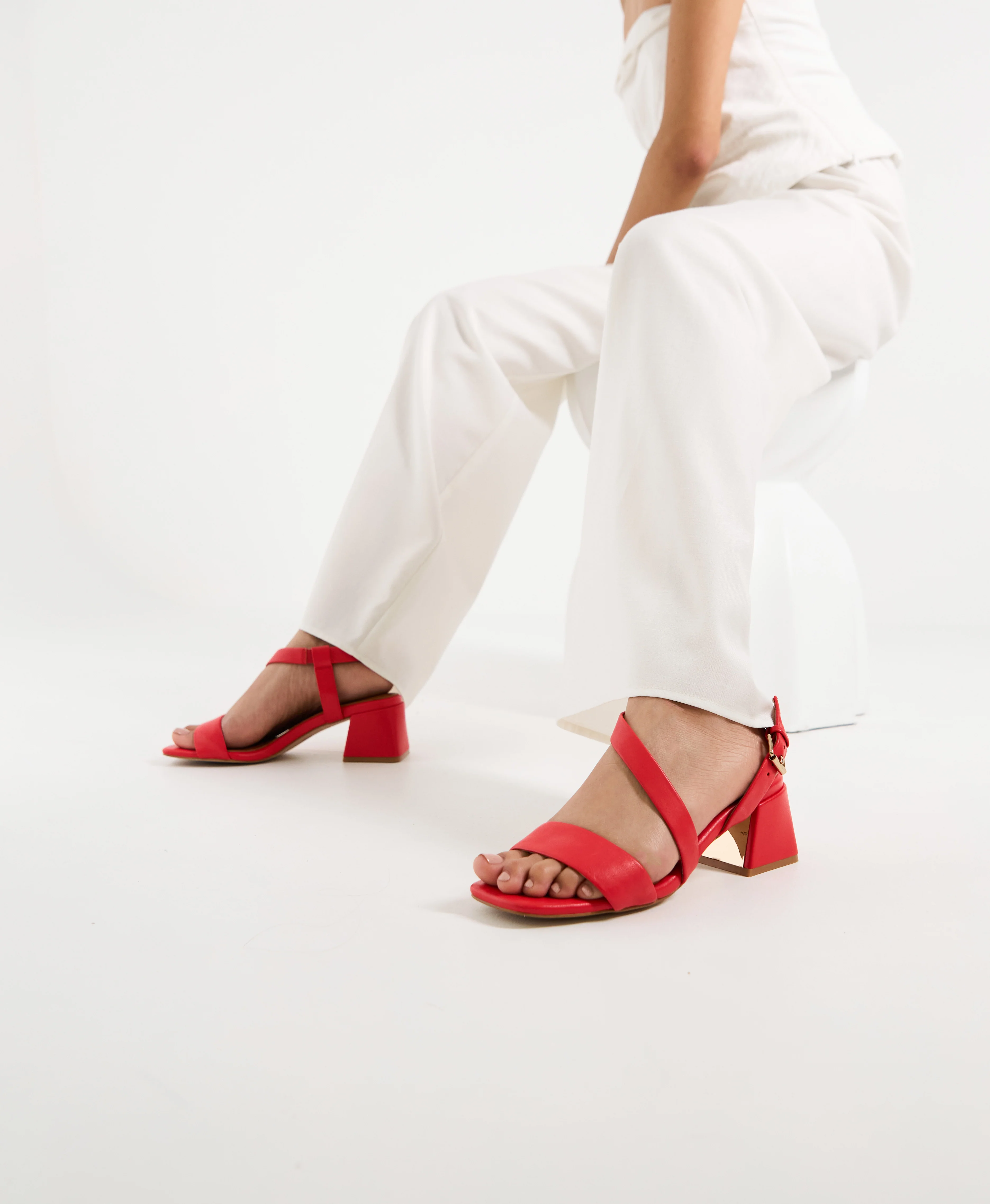Demio Sandal - Image 2