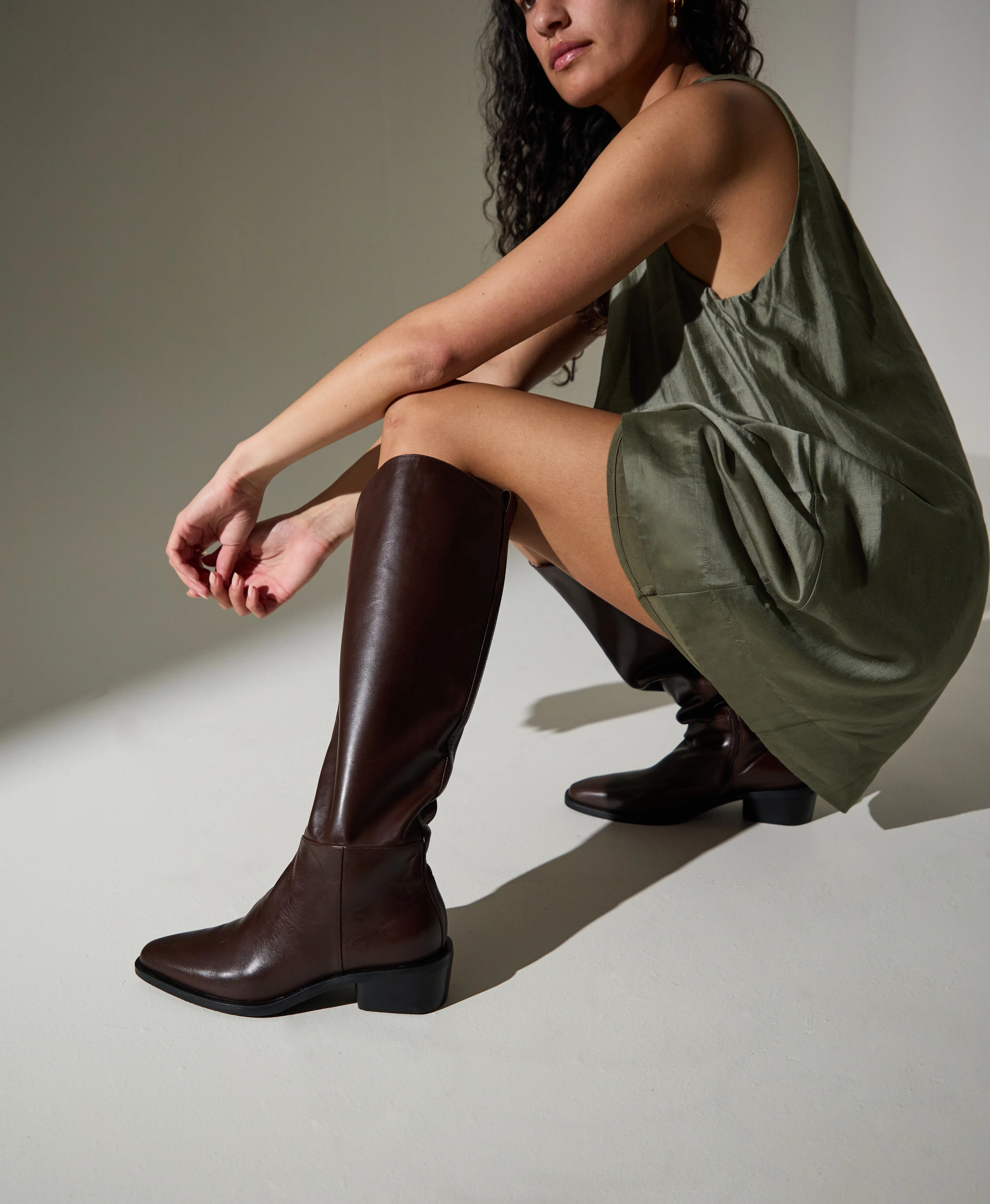 Drake Knee High Boot - Image 4