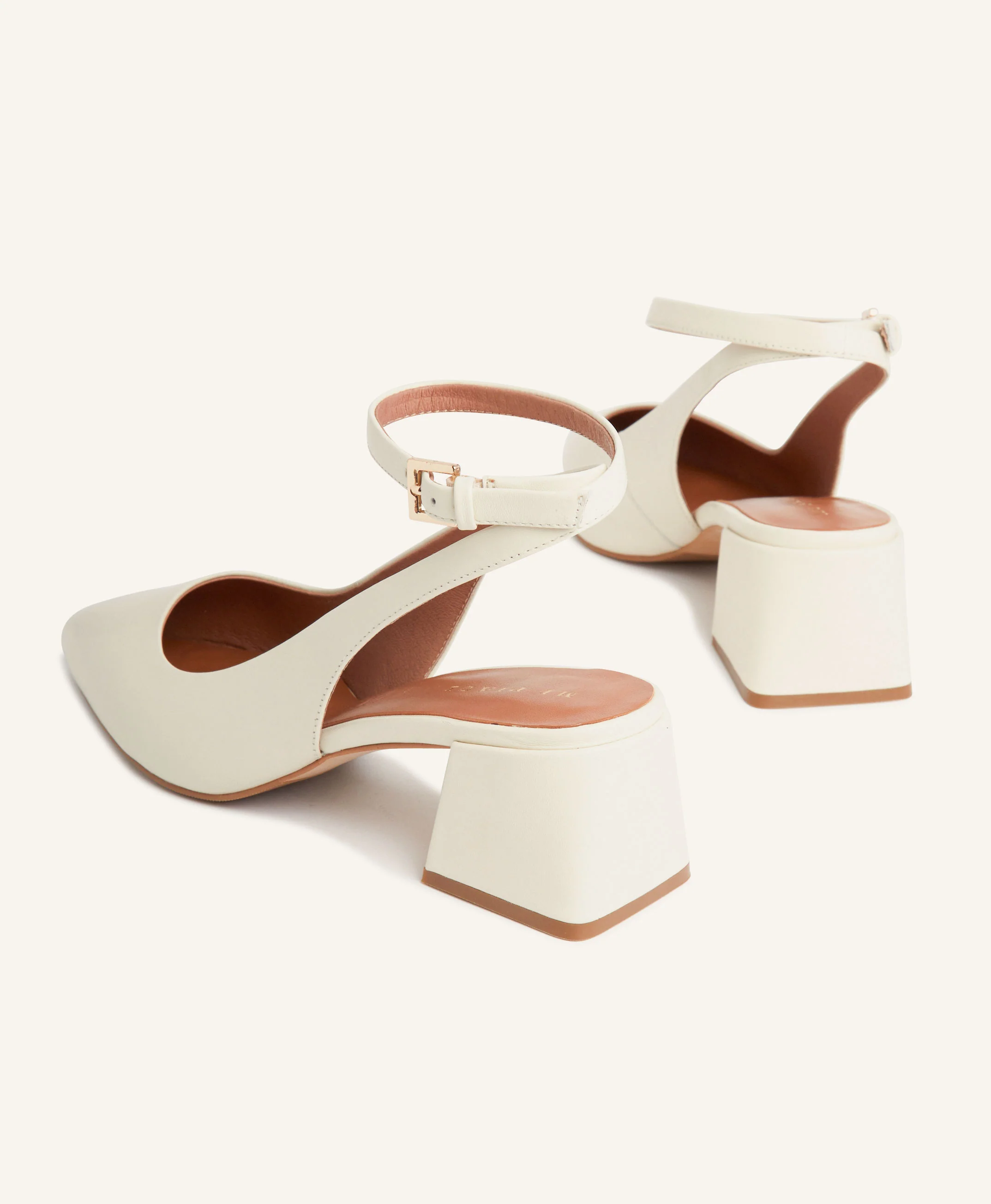 Drew Heel - Image 5