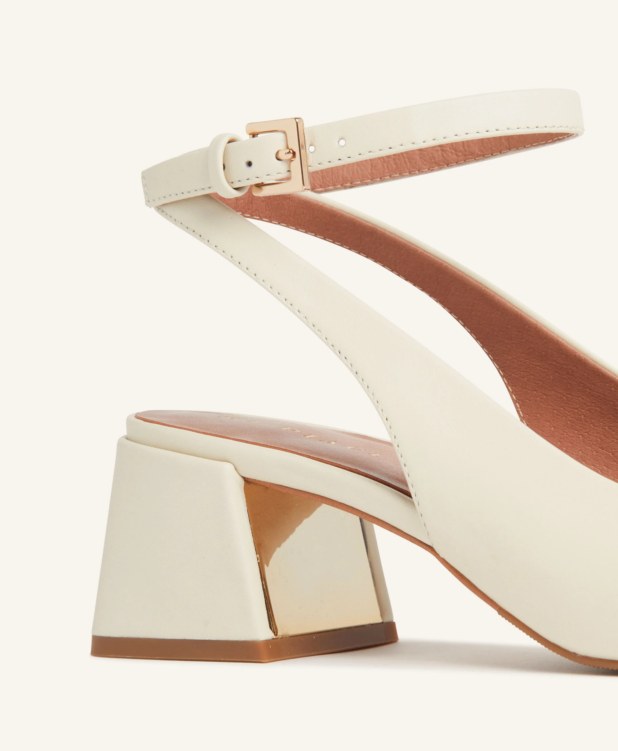 Drew Heel - Image 6