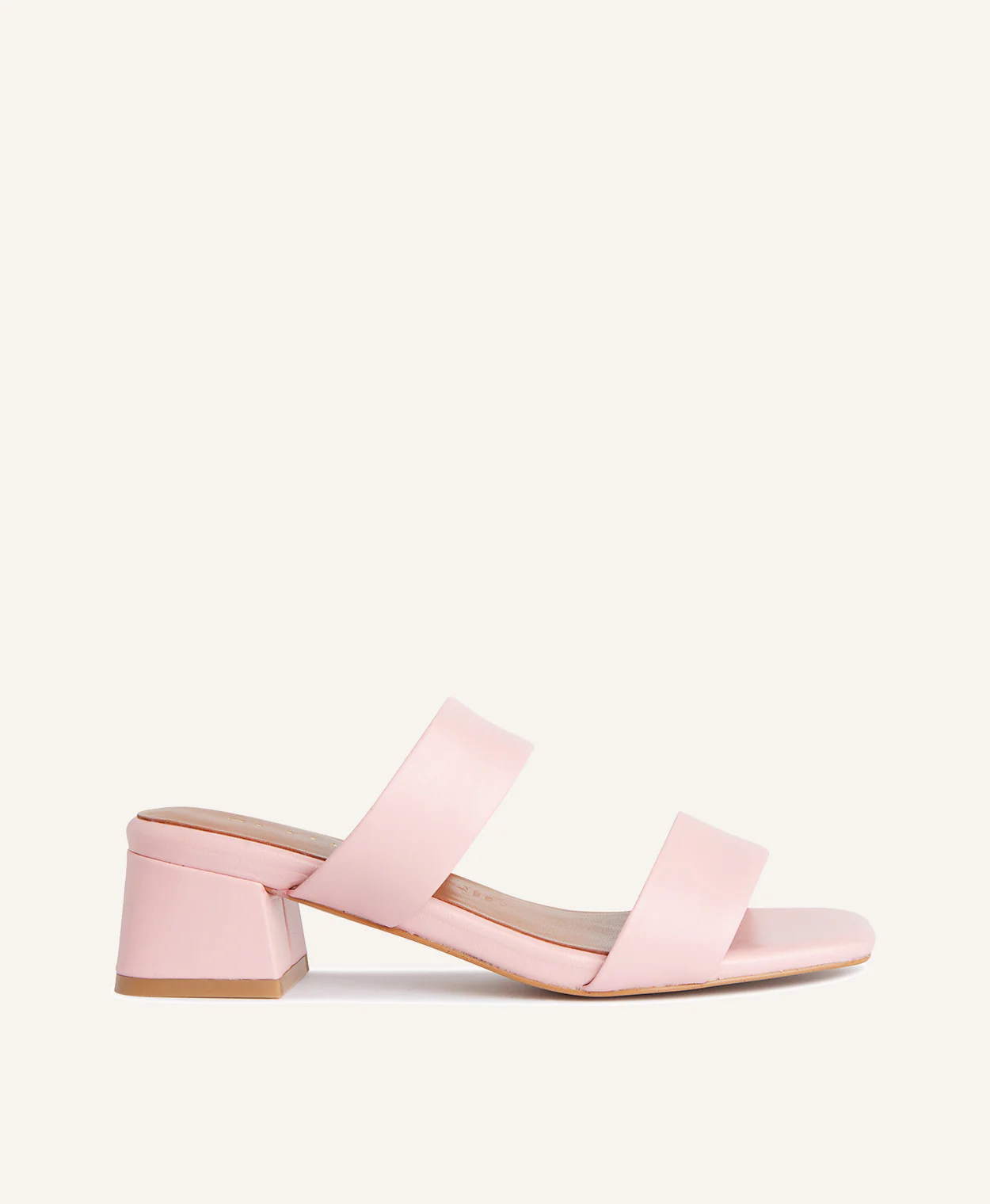 Elizabeth Sandal