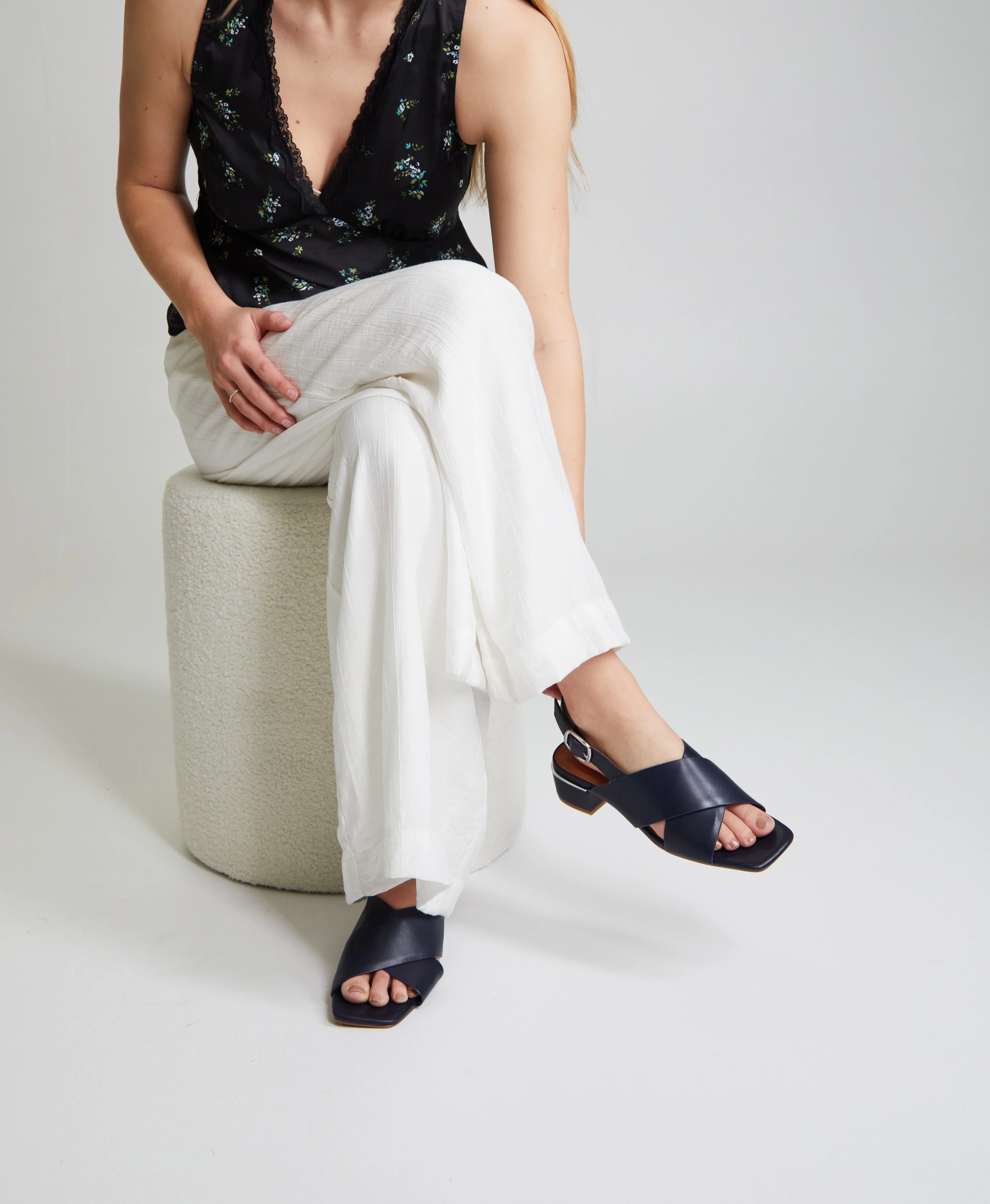 Elvie Sandal - Image 2