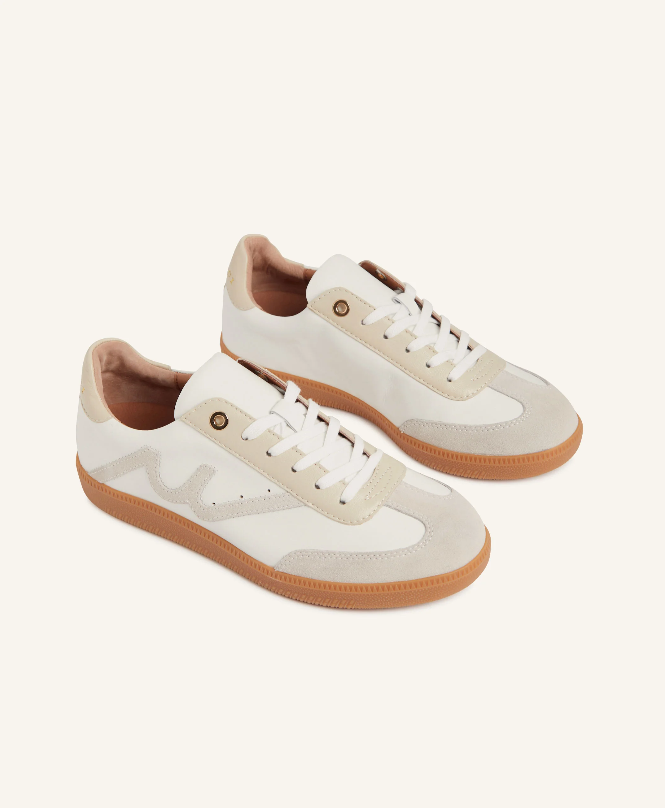 Gia Sneaker - Image 5