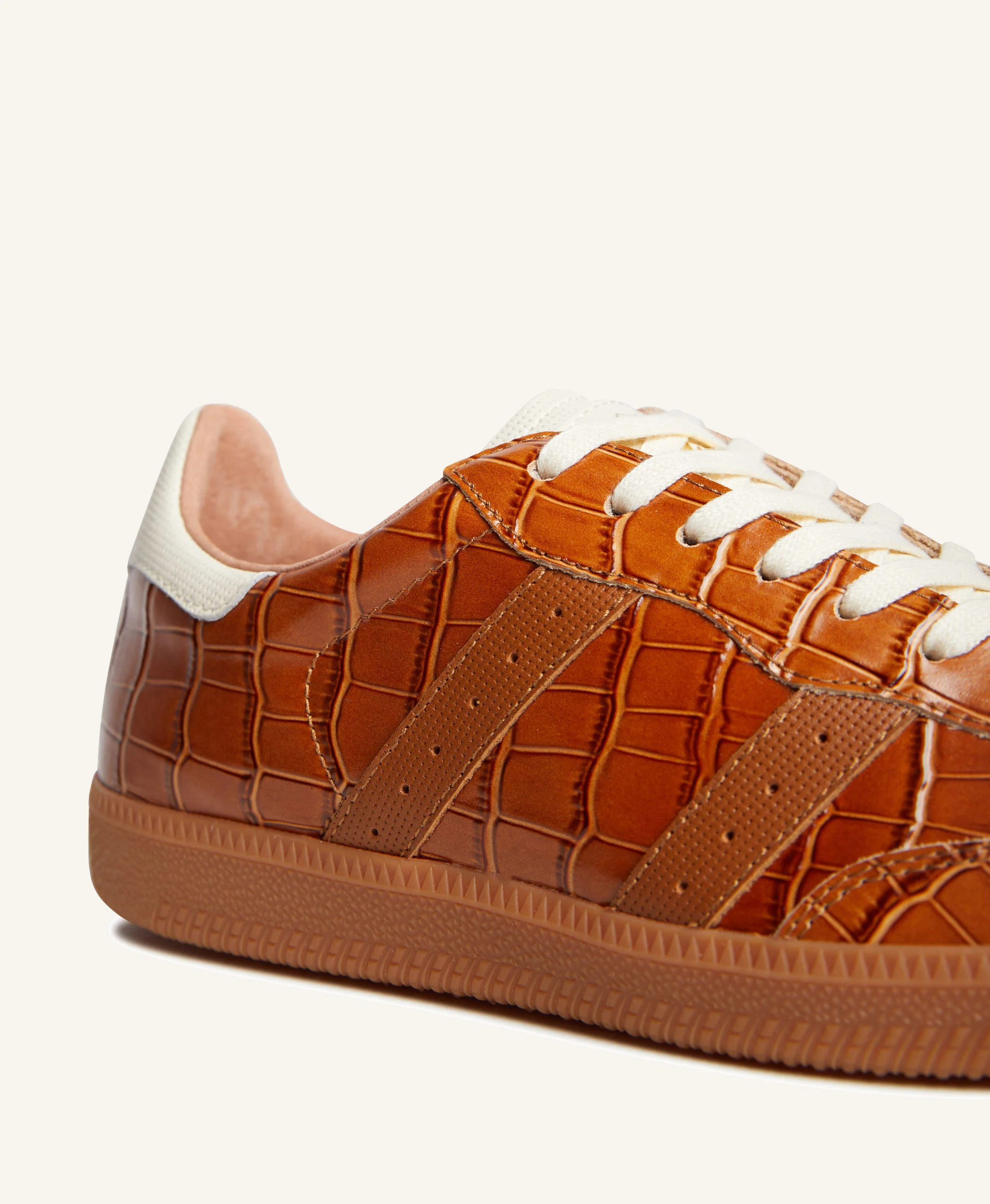 Ginnie Sneaker - Image 6