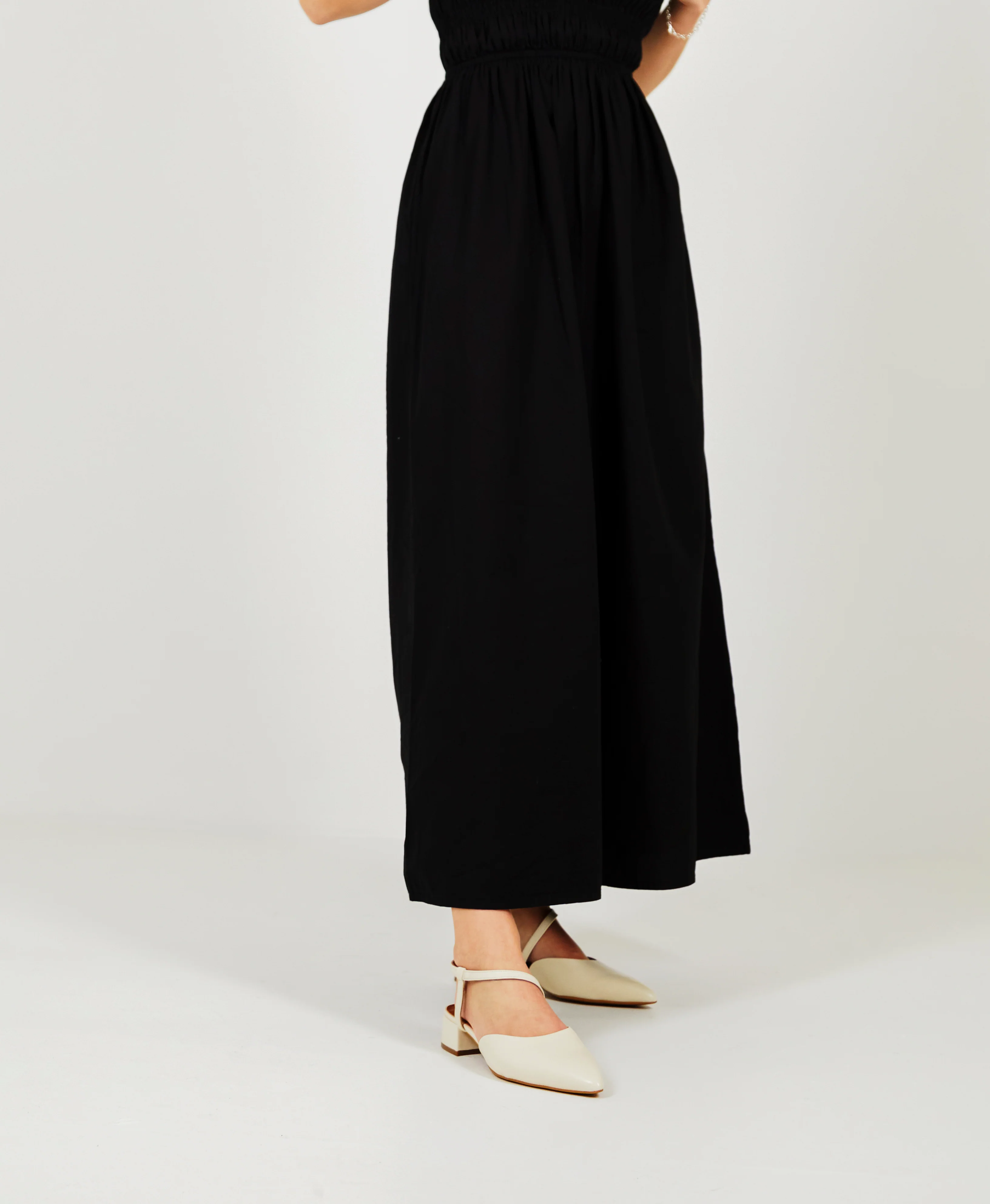 Junie Flat - Image 2