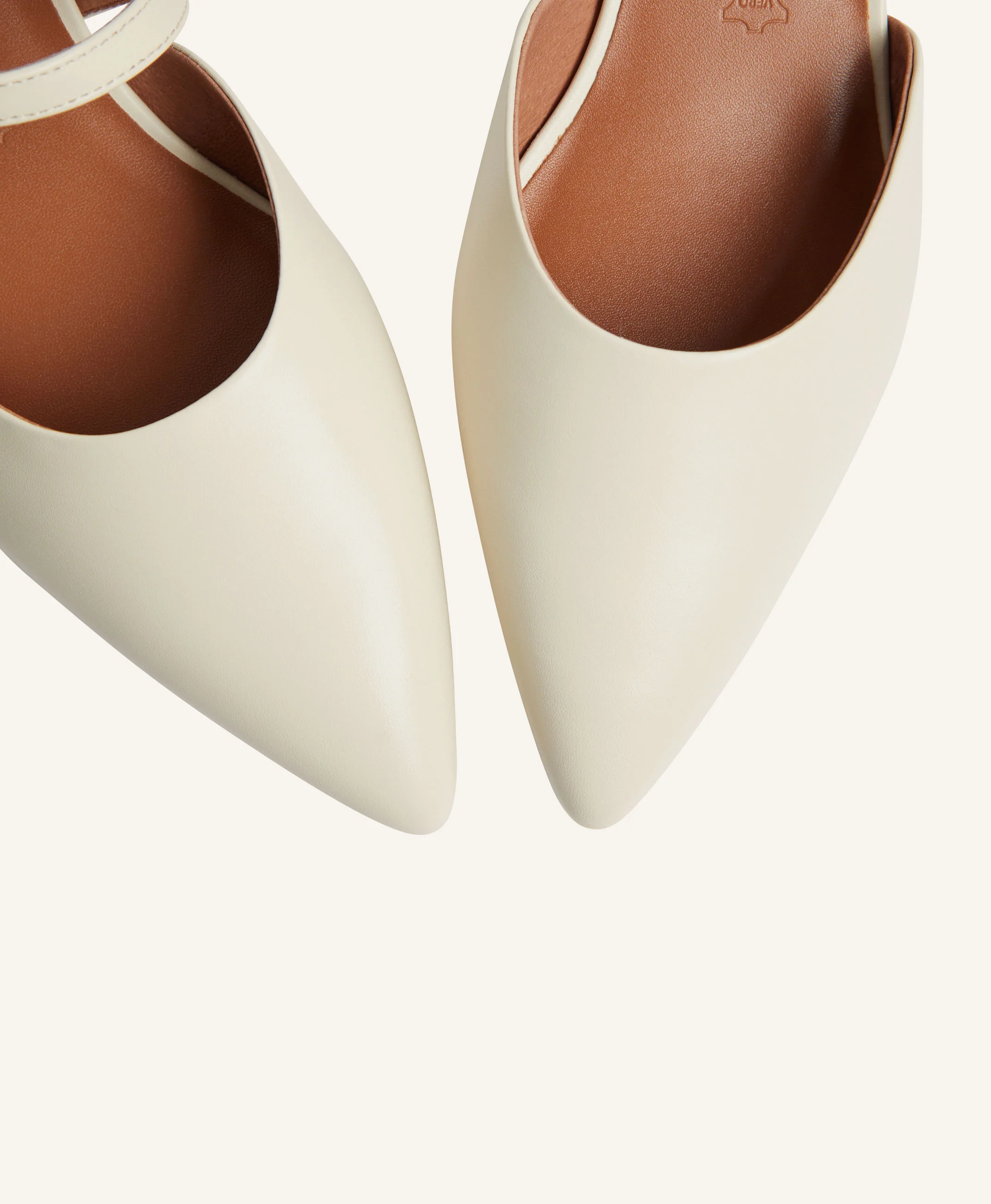 Junie Flat - Image 4