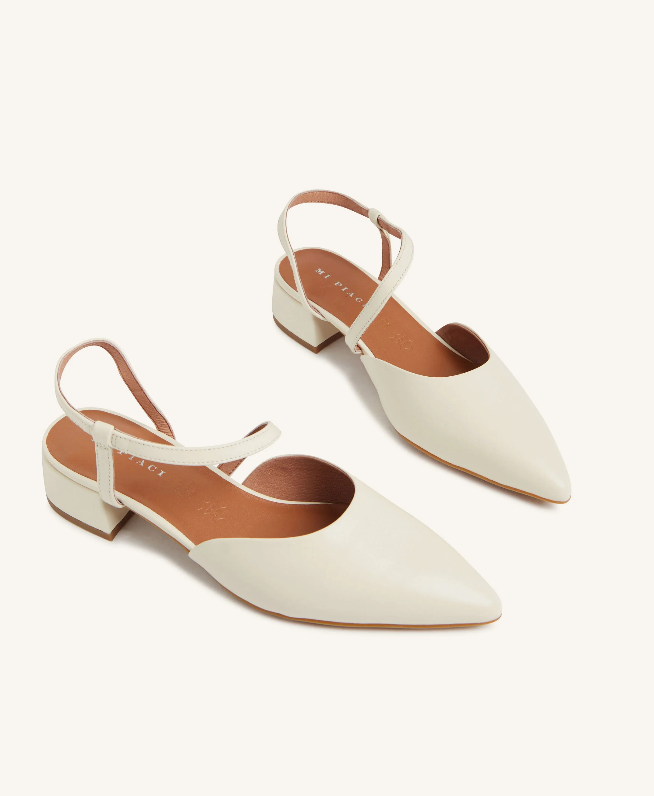Junie Flat - Image 5