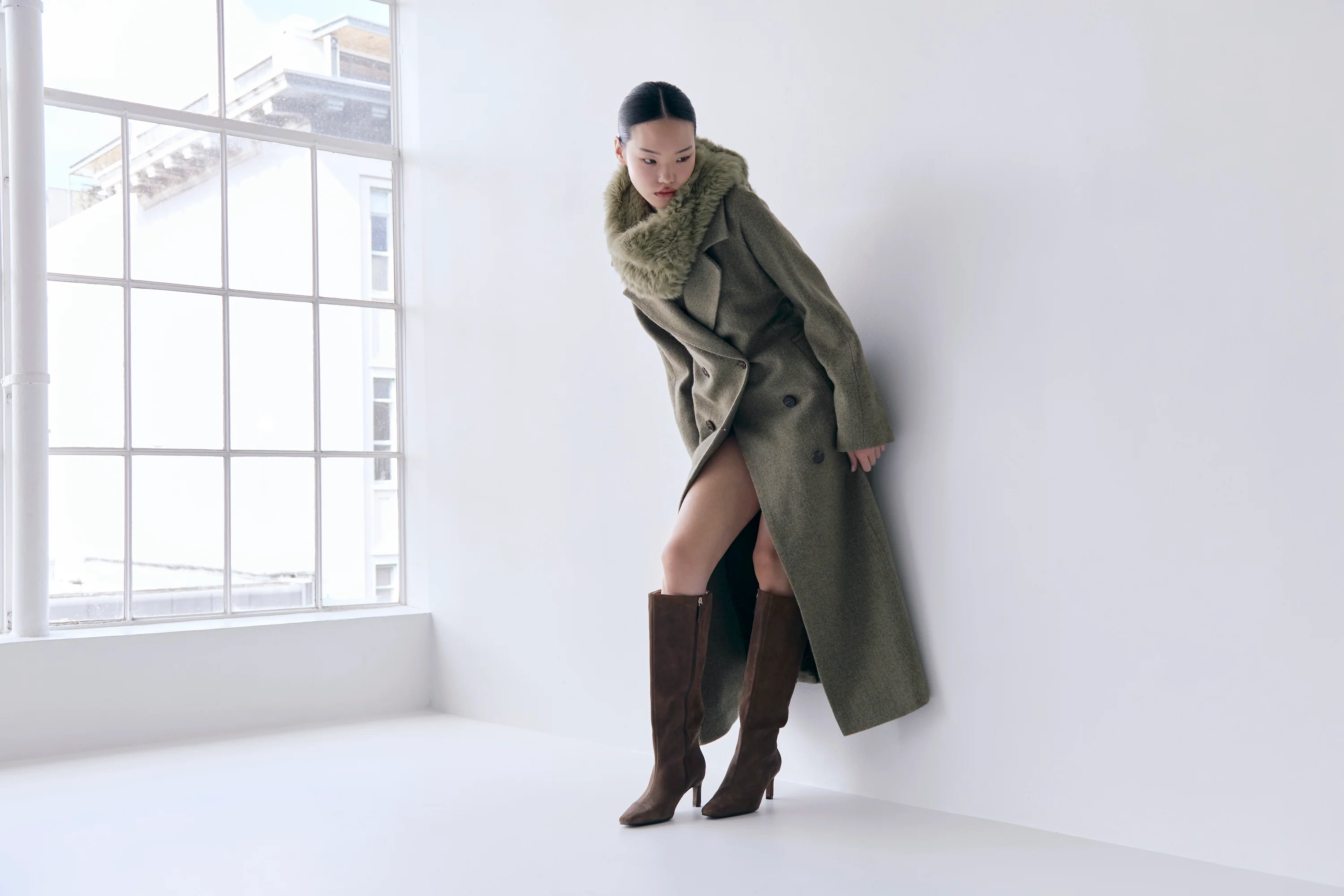 Kelly Knee High Boot - Image 4