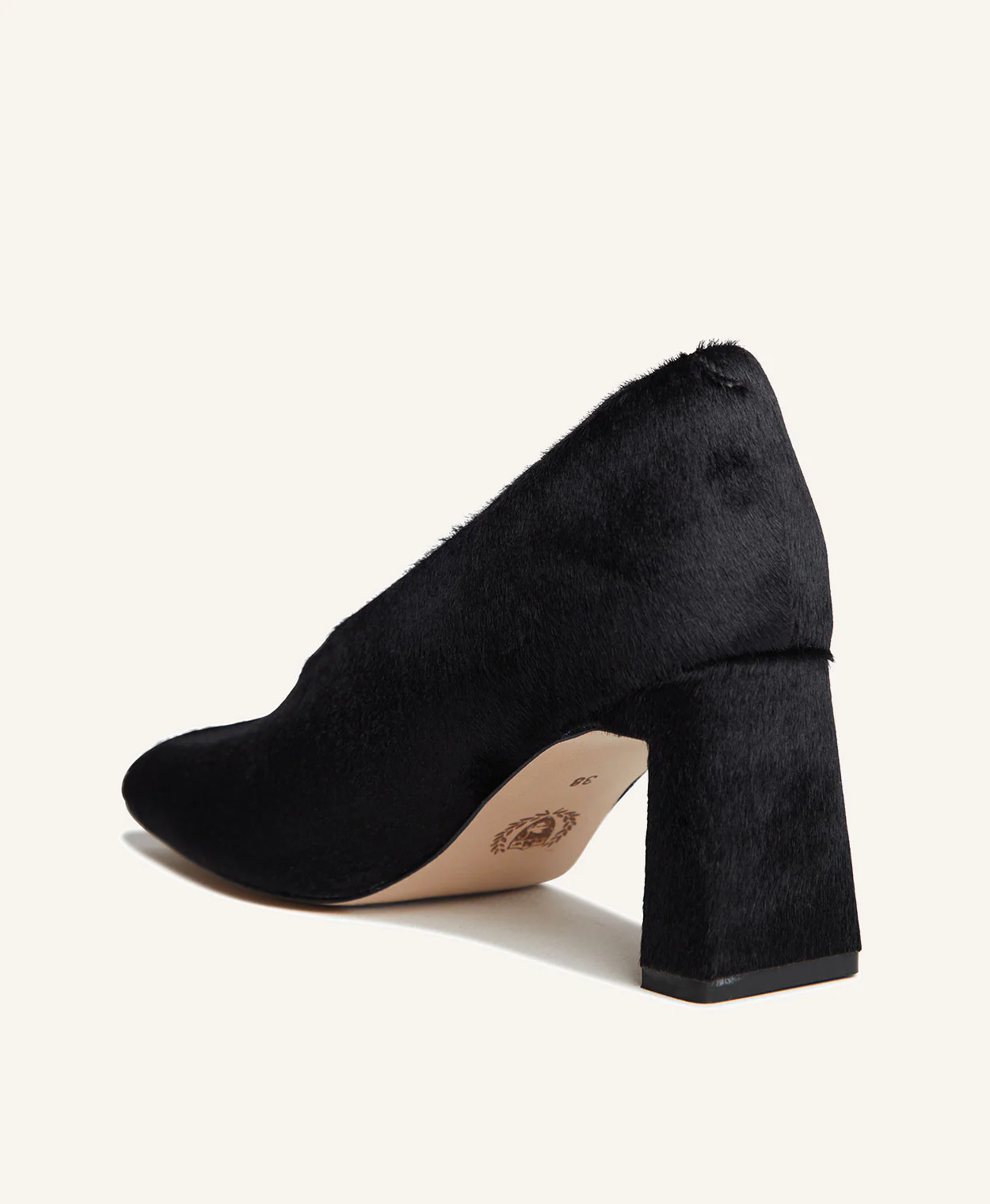Lammie Heel - Image 4