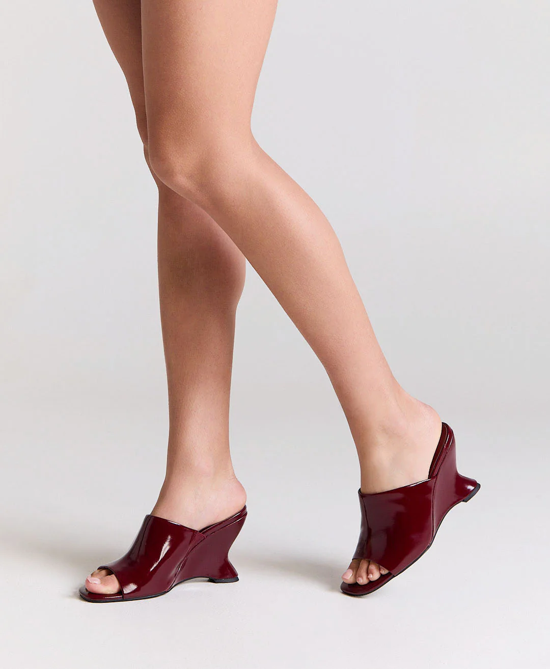 Macadamia Wedge - Image 3