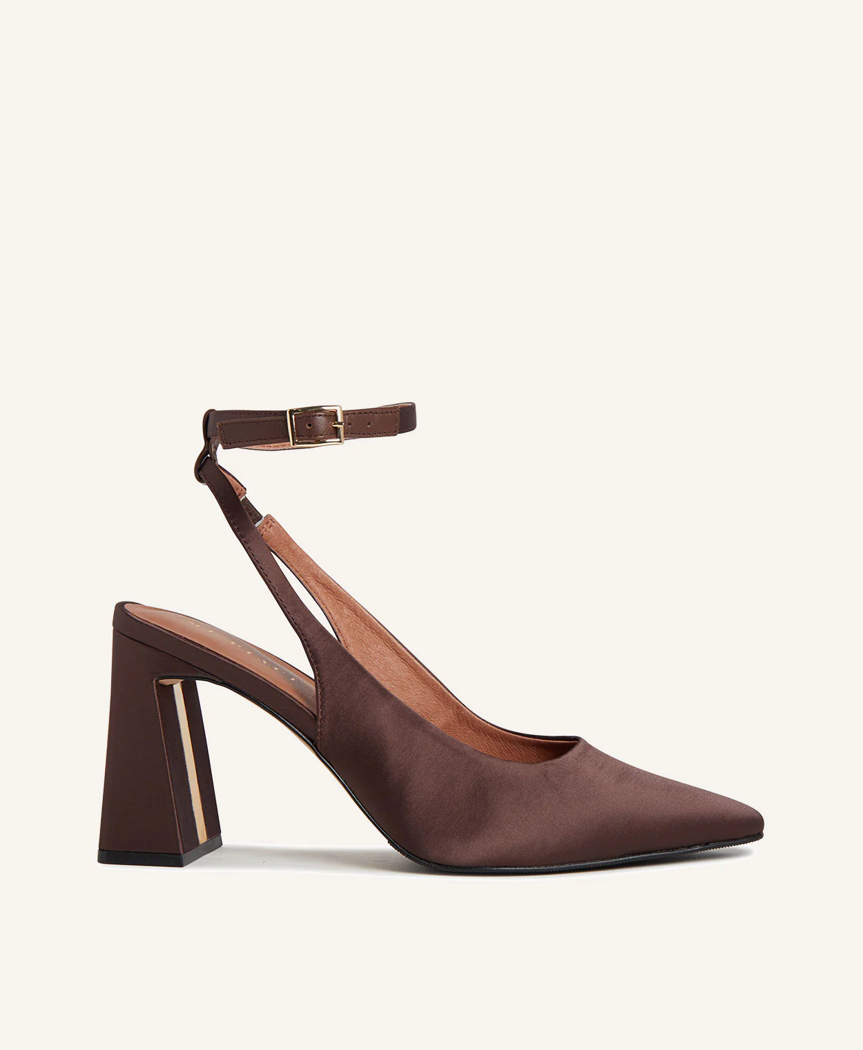 Macie Heel