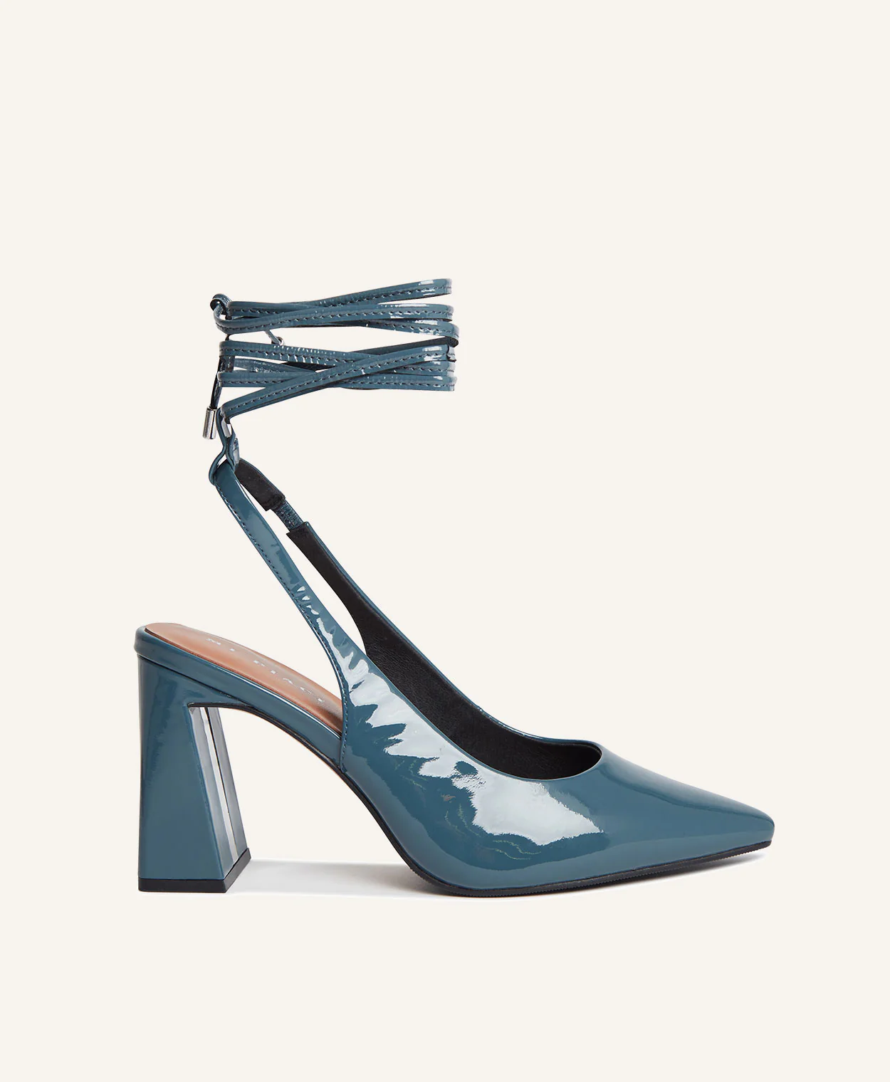 Macie Heel - Image 7