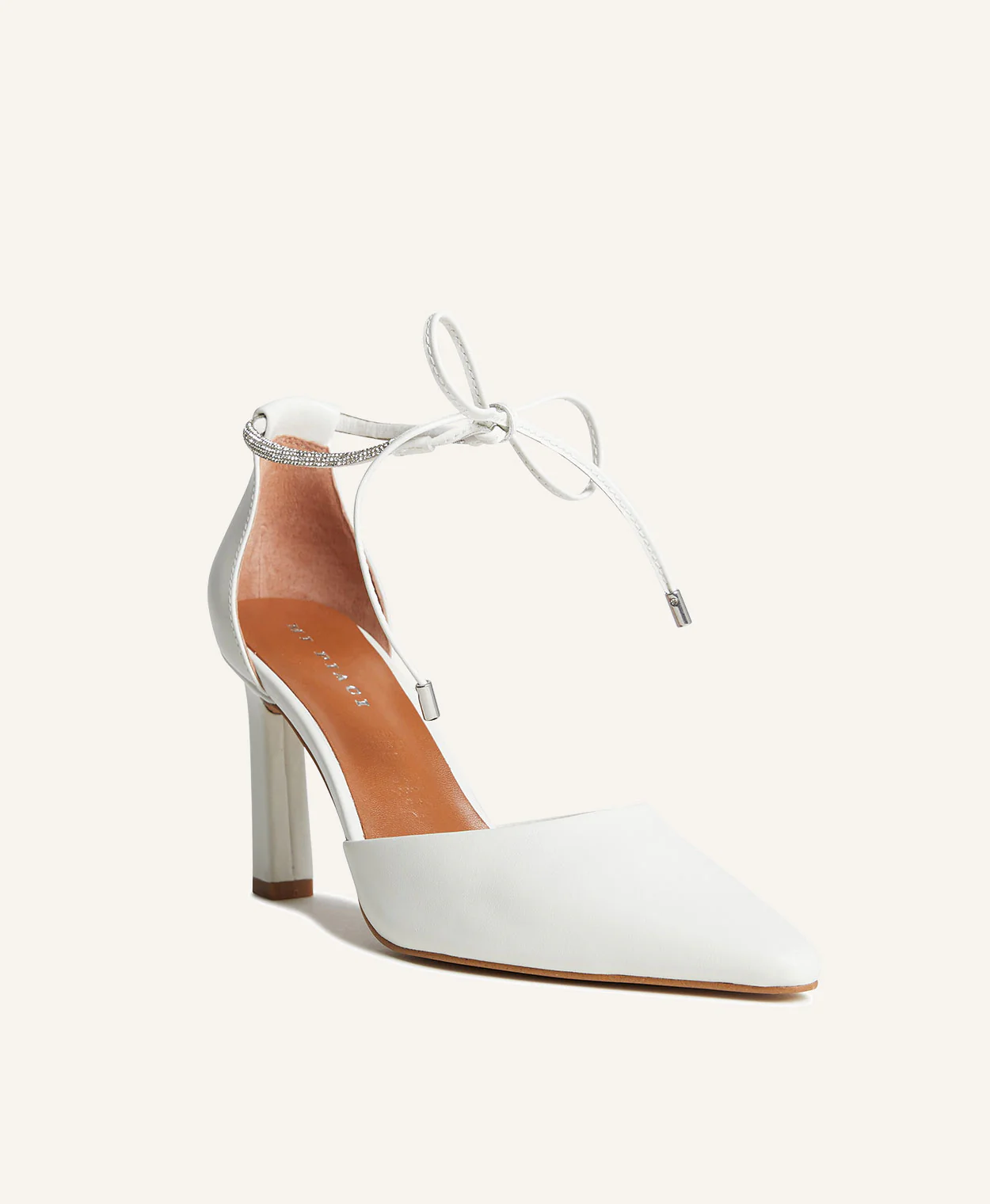 Madame Heel - Image 3