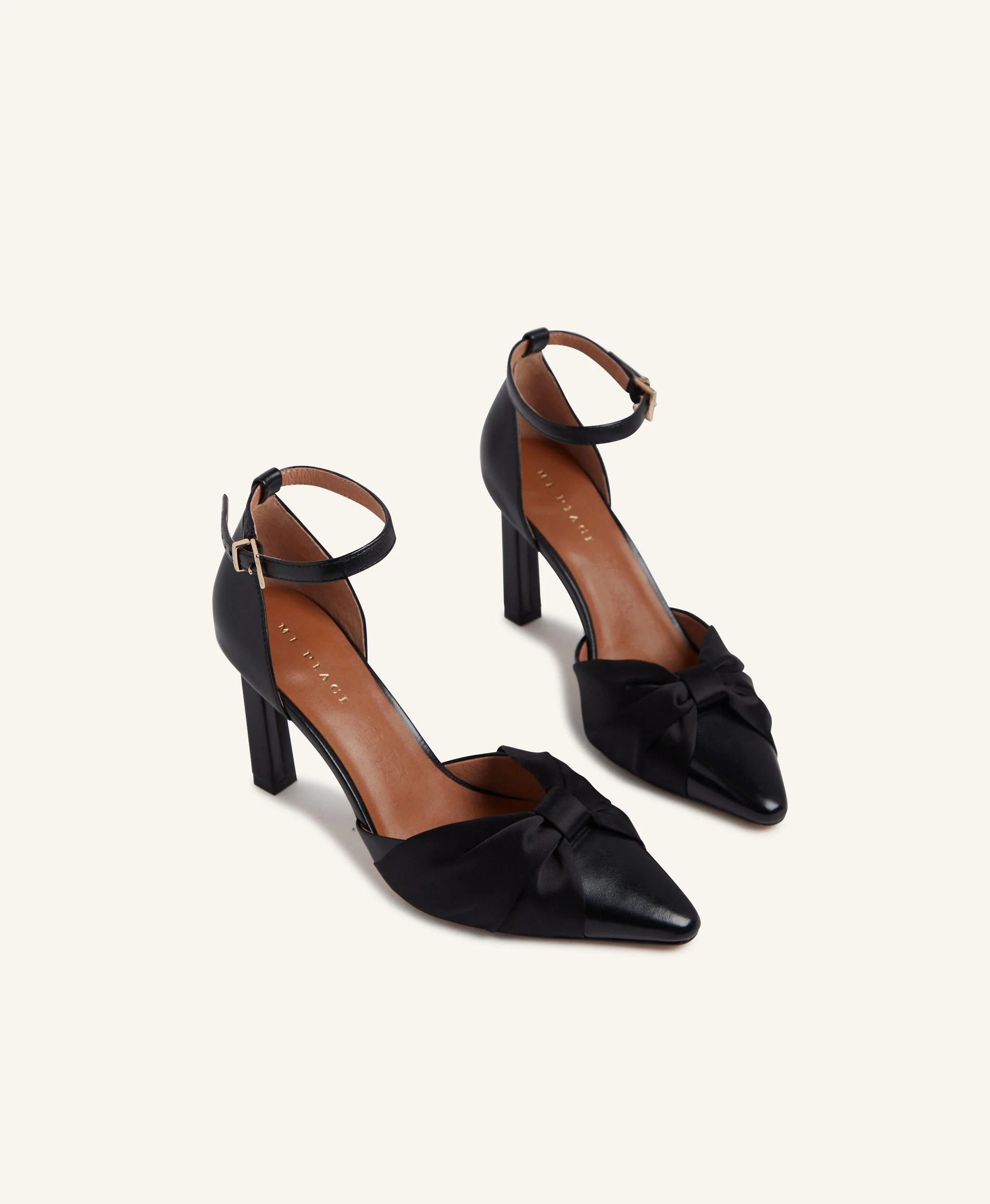 Marie Heel - Image 5