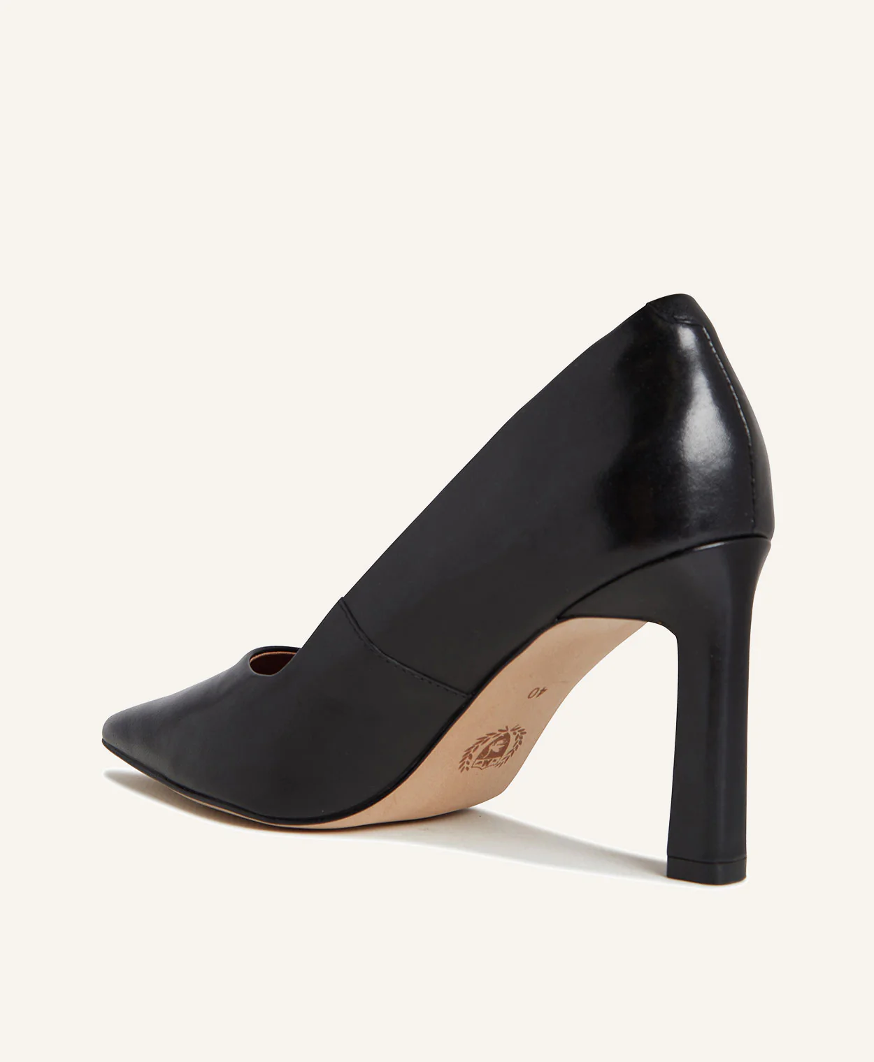 Miko Heel - Image 5