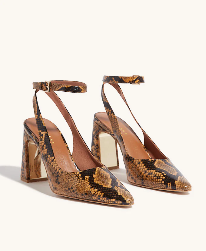 Moet Heel - Image 4