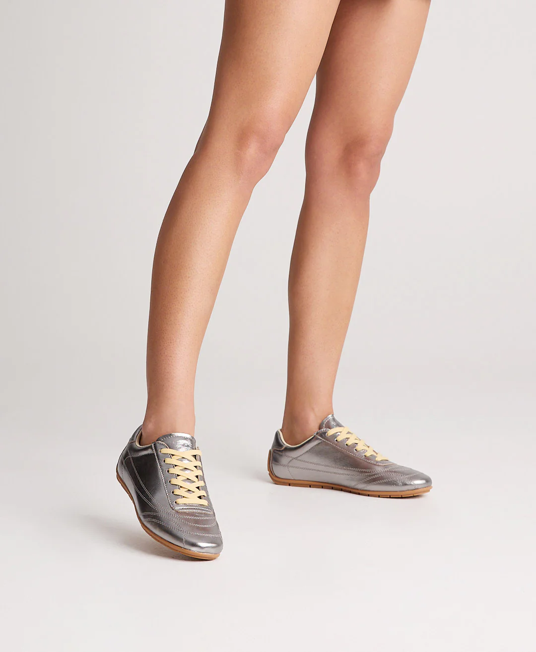Rotate Sneaker - Image 2