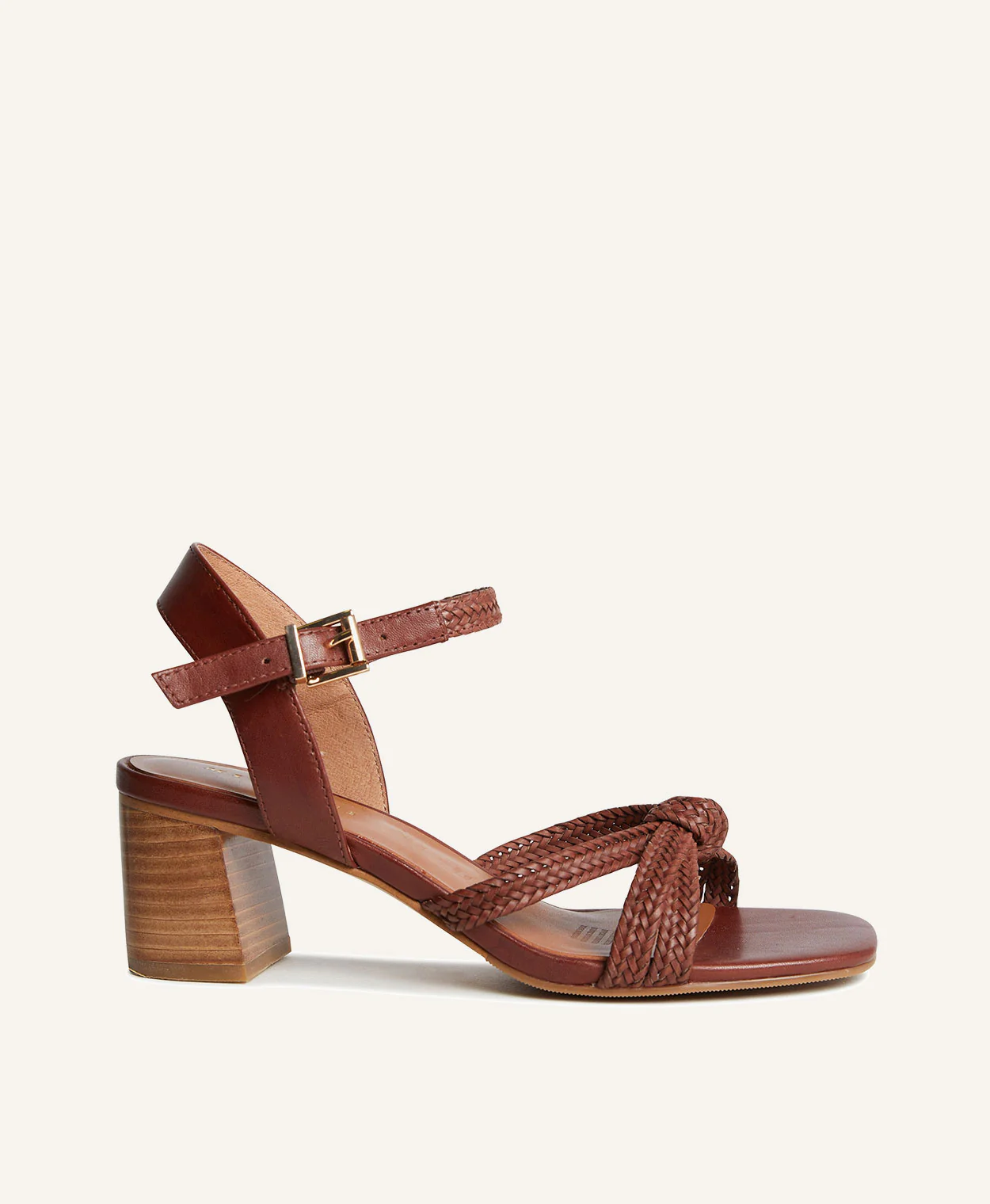 Shivani Sandal